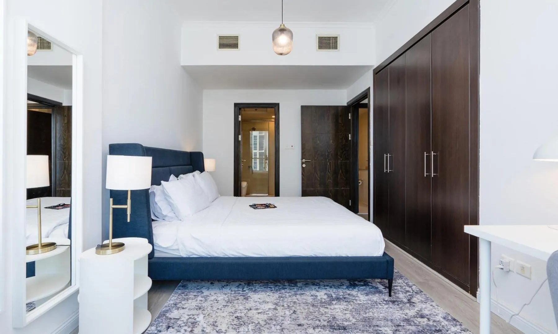 Stunning Interior In An Deal Location Dubaj Apartmán