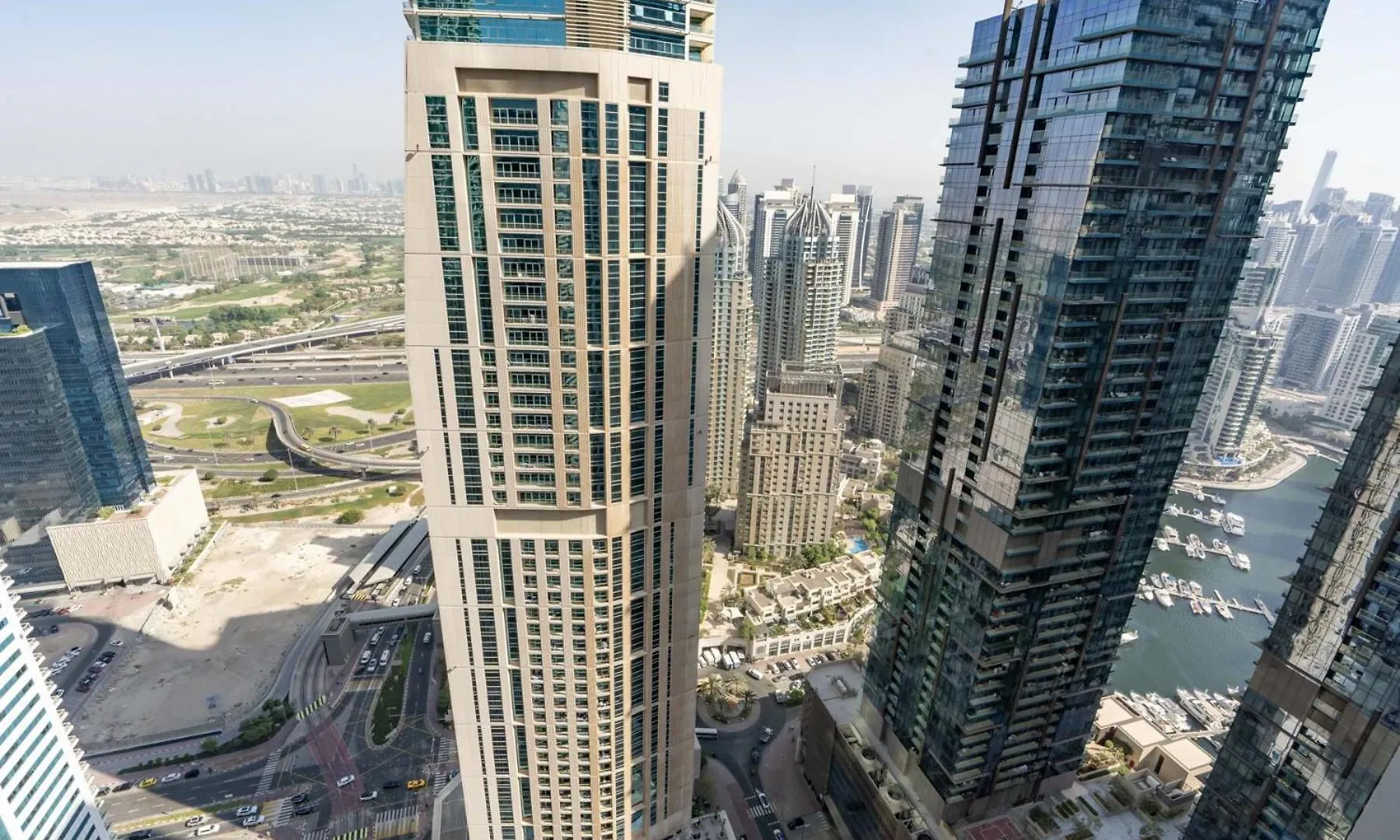 Stunning Interior In An Deal Location Dubai Apartment